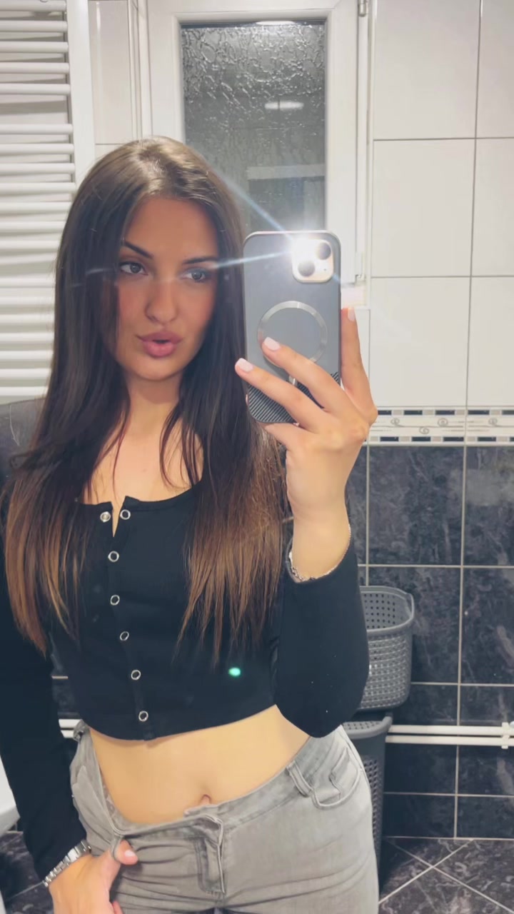 @минела🫧