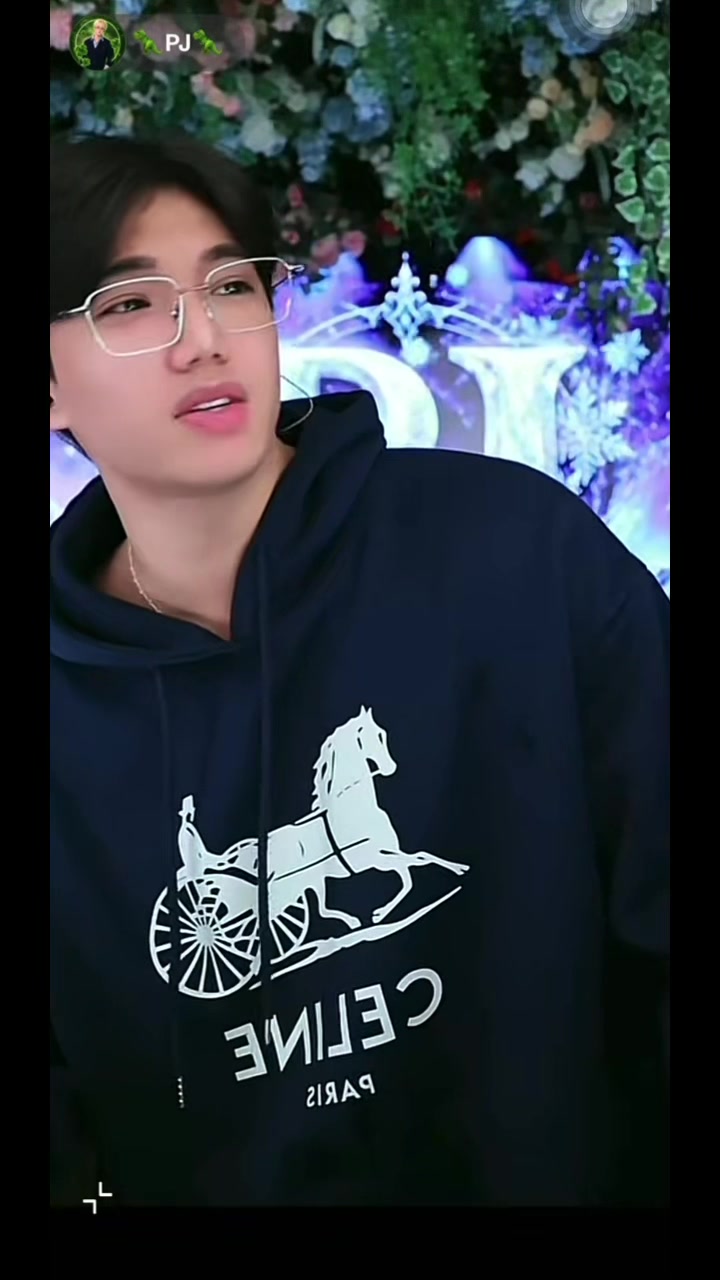 @Sri 🦖PJ🦖