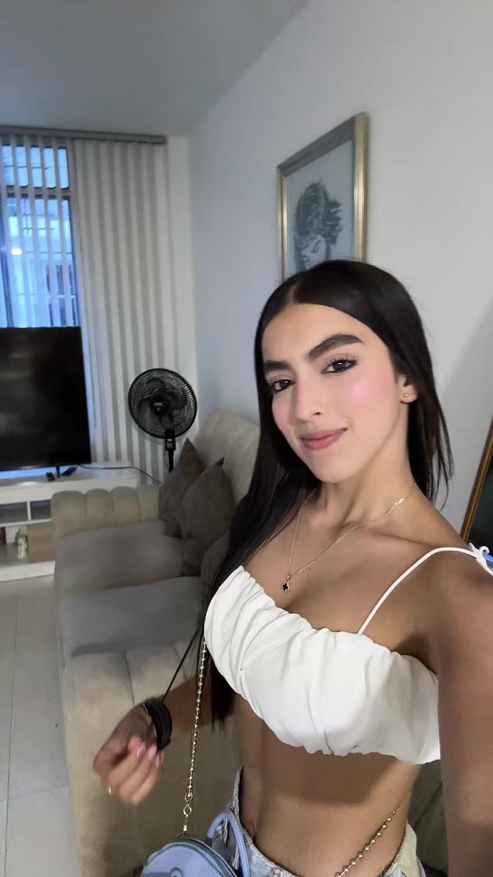 @silviajb_102