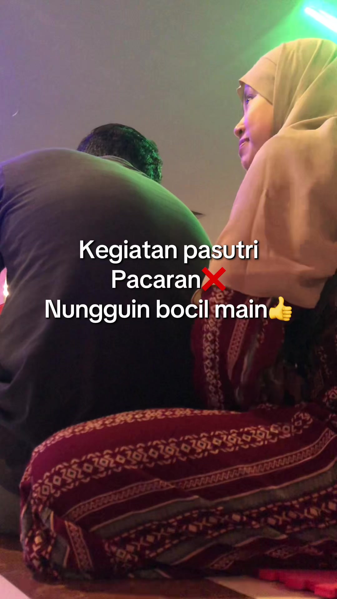 @Nuy