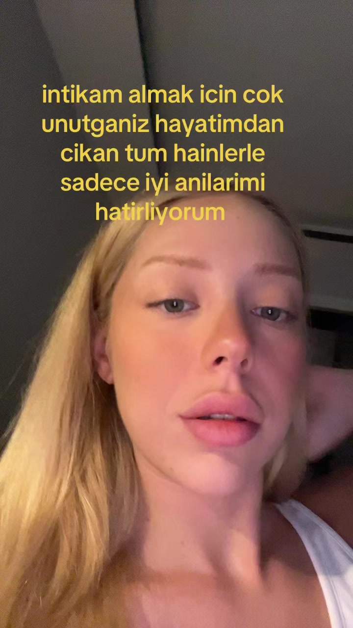 @SELENA KOC