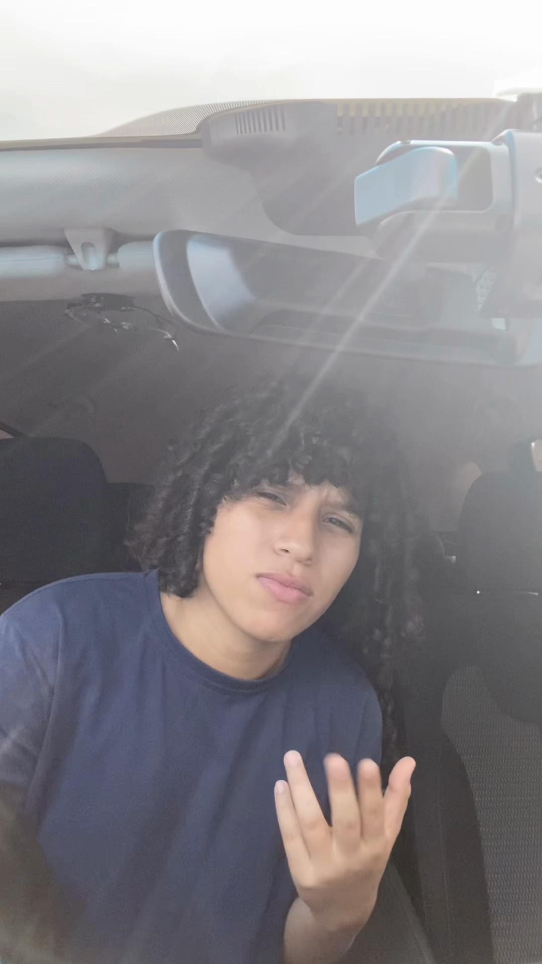 @Leslo