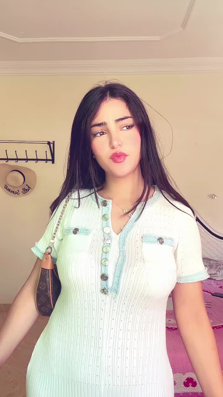 @Hajarita_ess