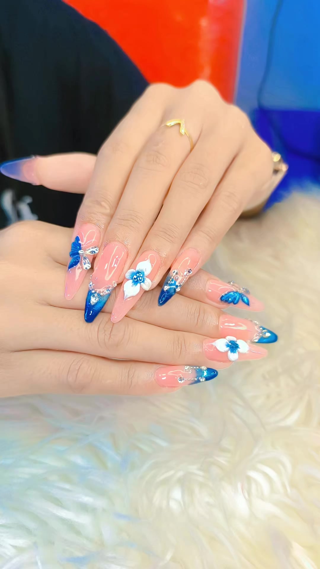 @mie mie nails(နန်းရွှေဝါ)