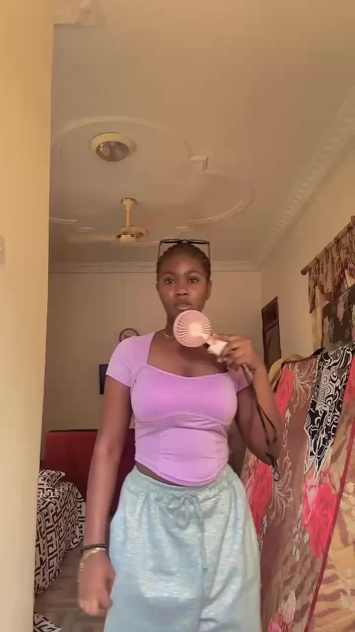 @Sherita🇹🇬🇬🇭🇫🇷