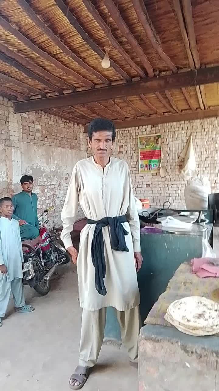 @m Khalid Abbas
