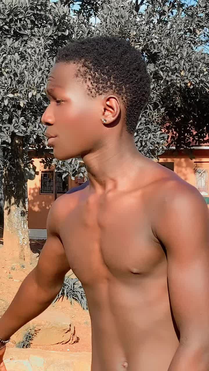 @king of smile 😃 ❤💙🤴🤴