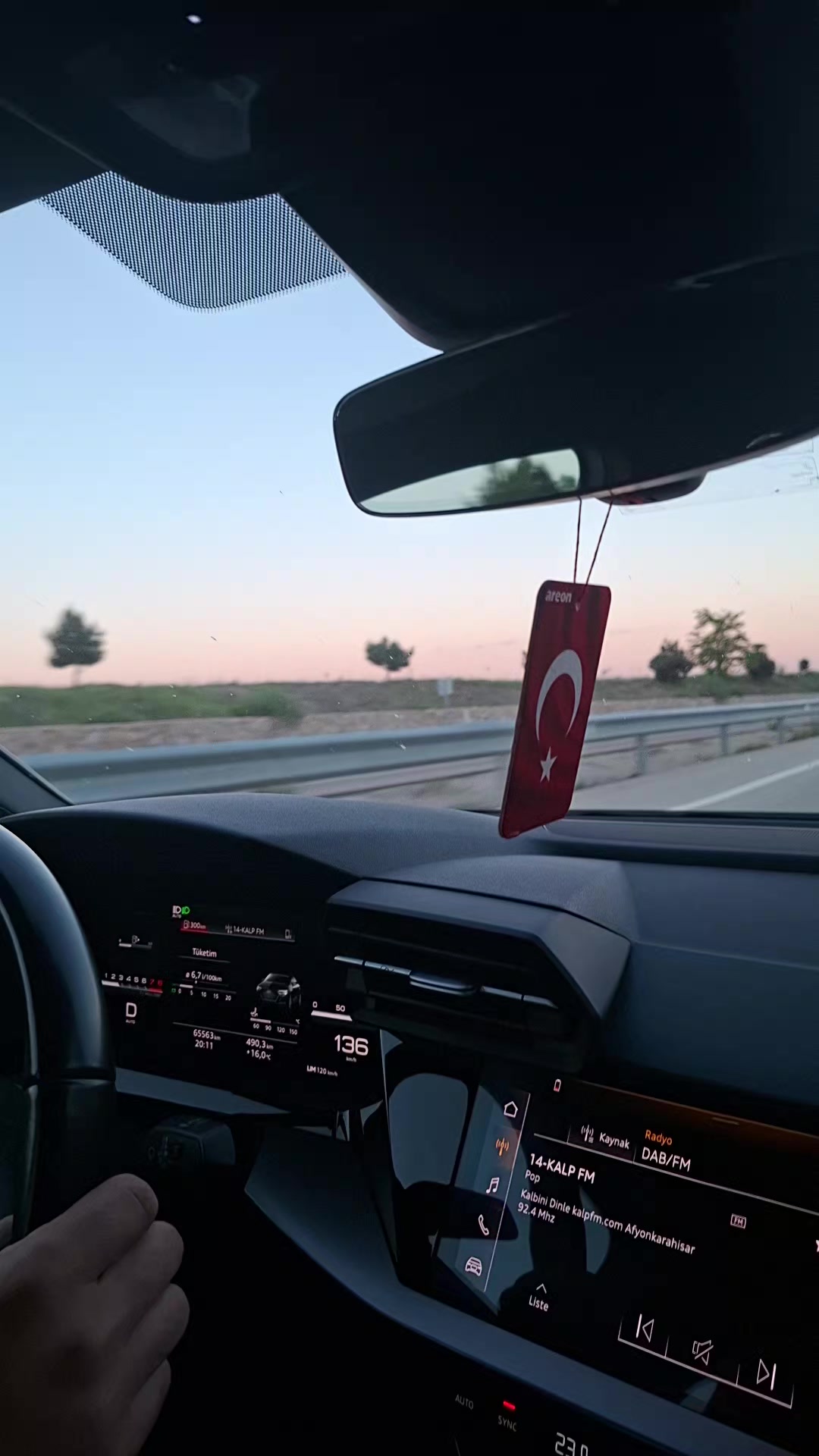 @umuttttt &03