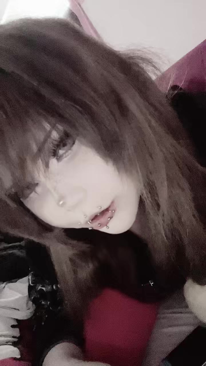 @lala:3