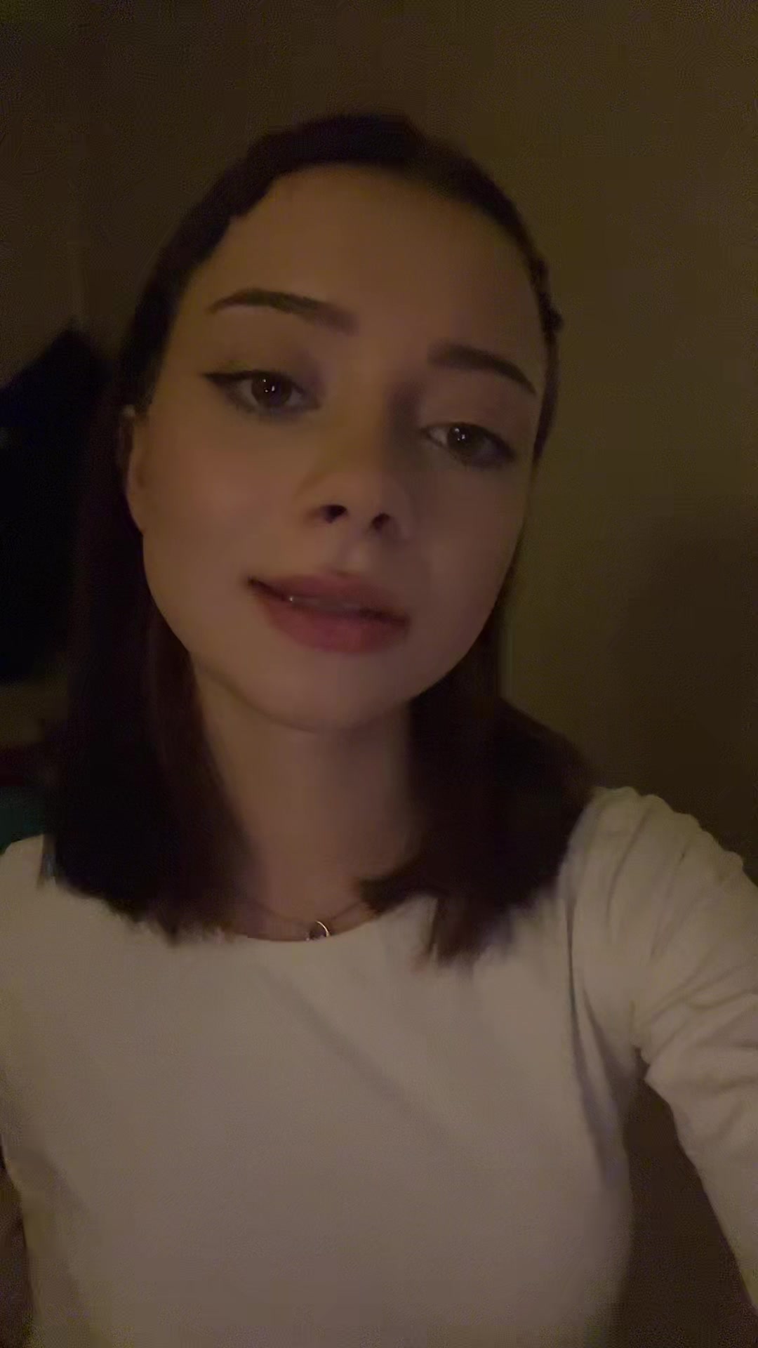 @сашко🧎🏻♀️