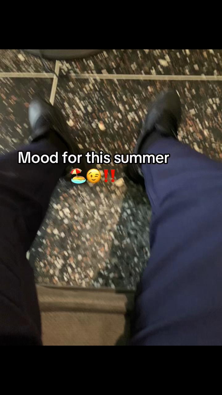 @🧟⚡️🌪️