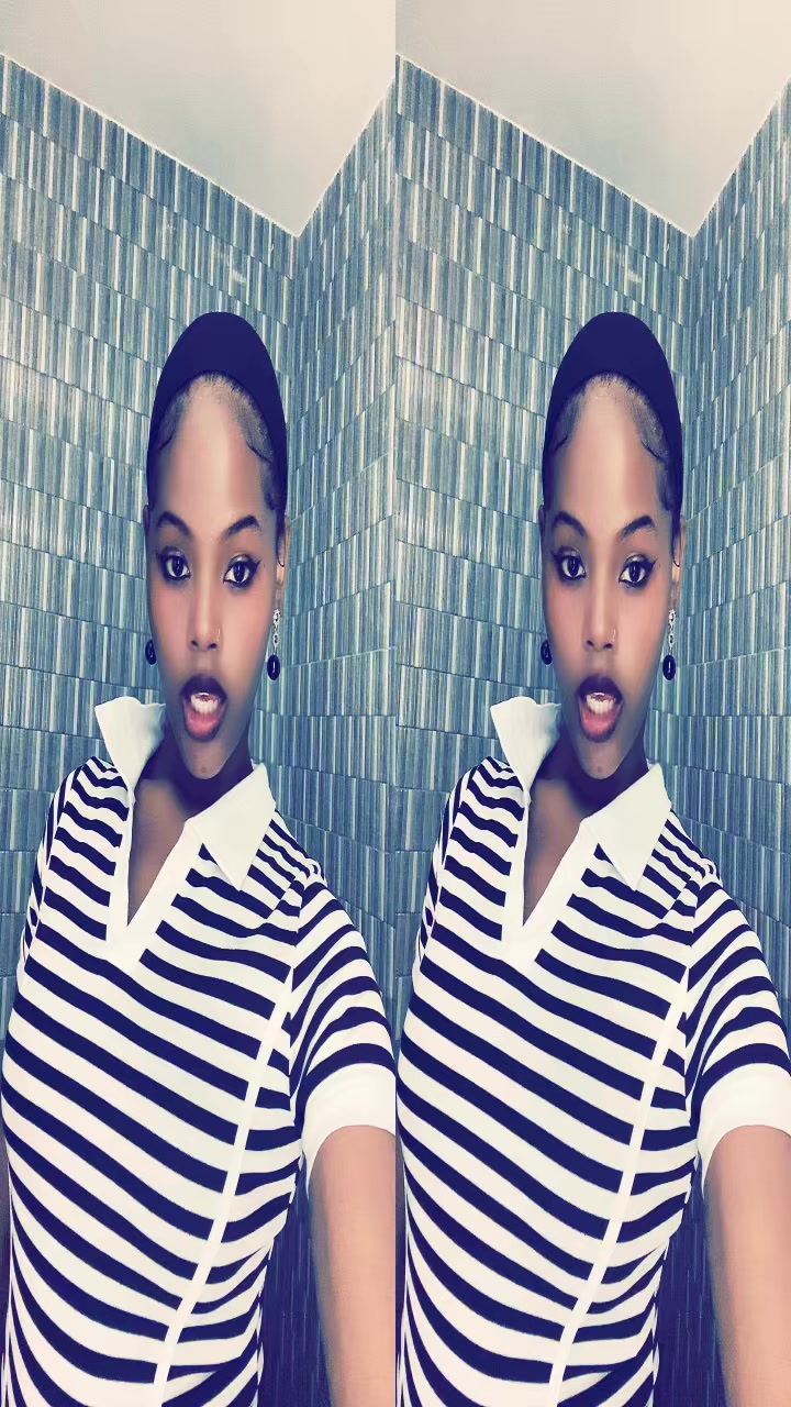 @queen_b_00