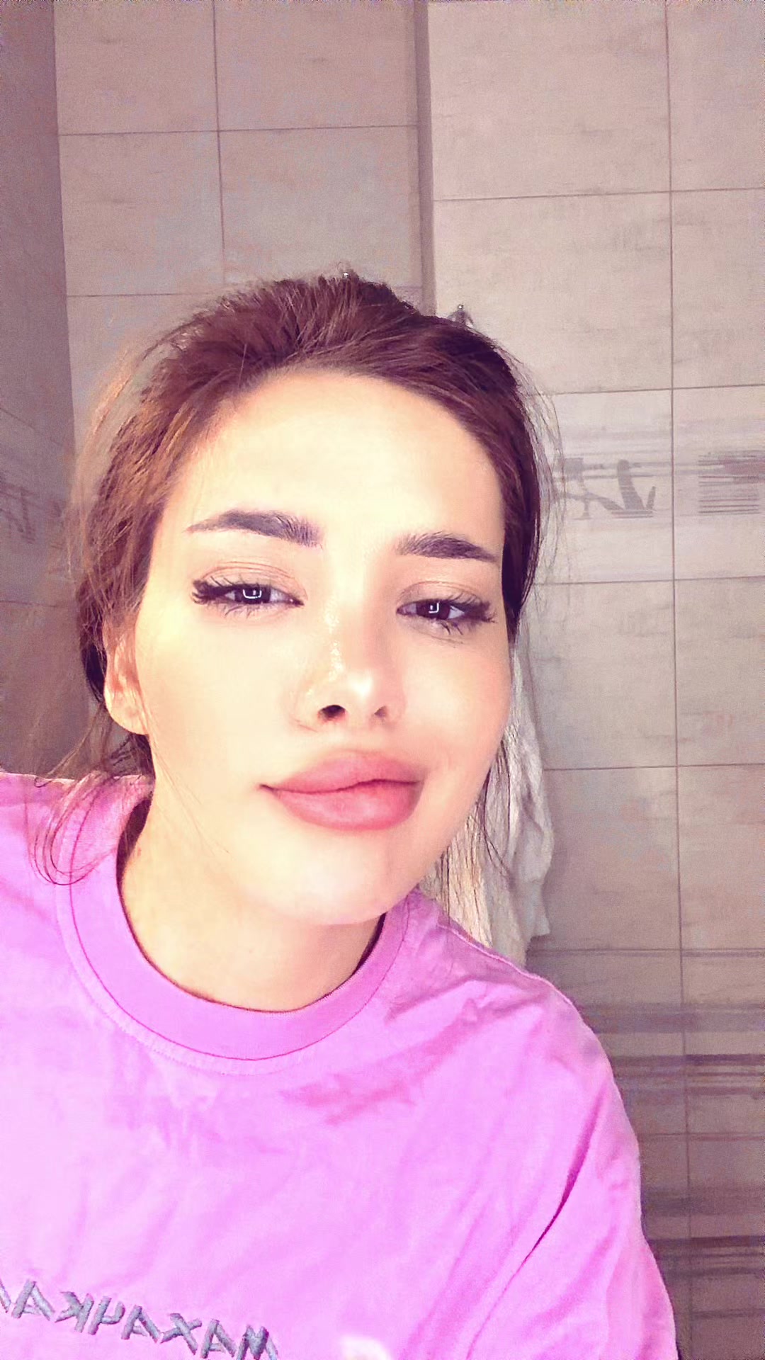 @Tina_corz