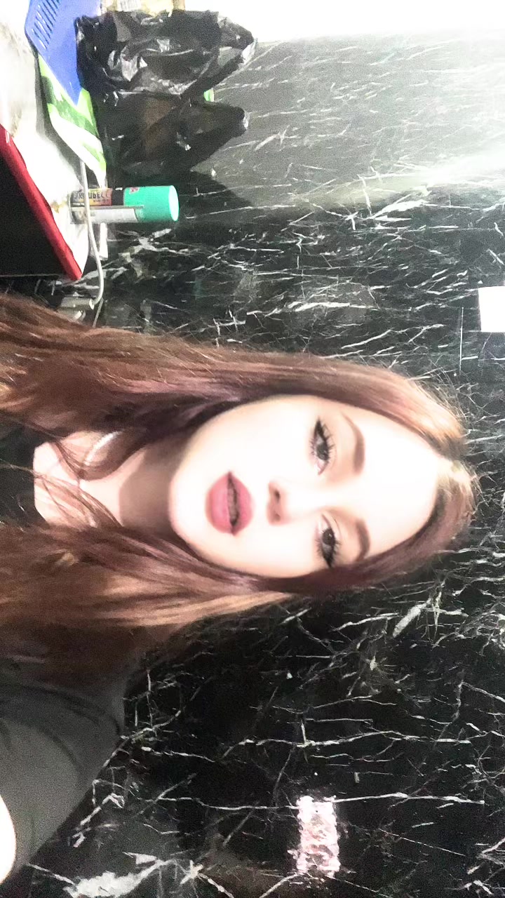 @Alina Li