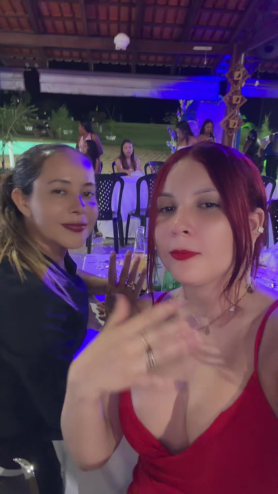 @Aline Marques YouTuber