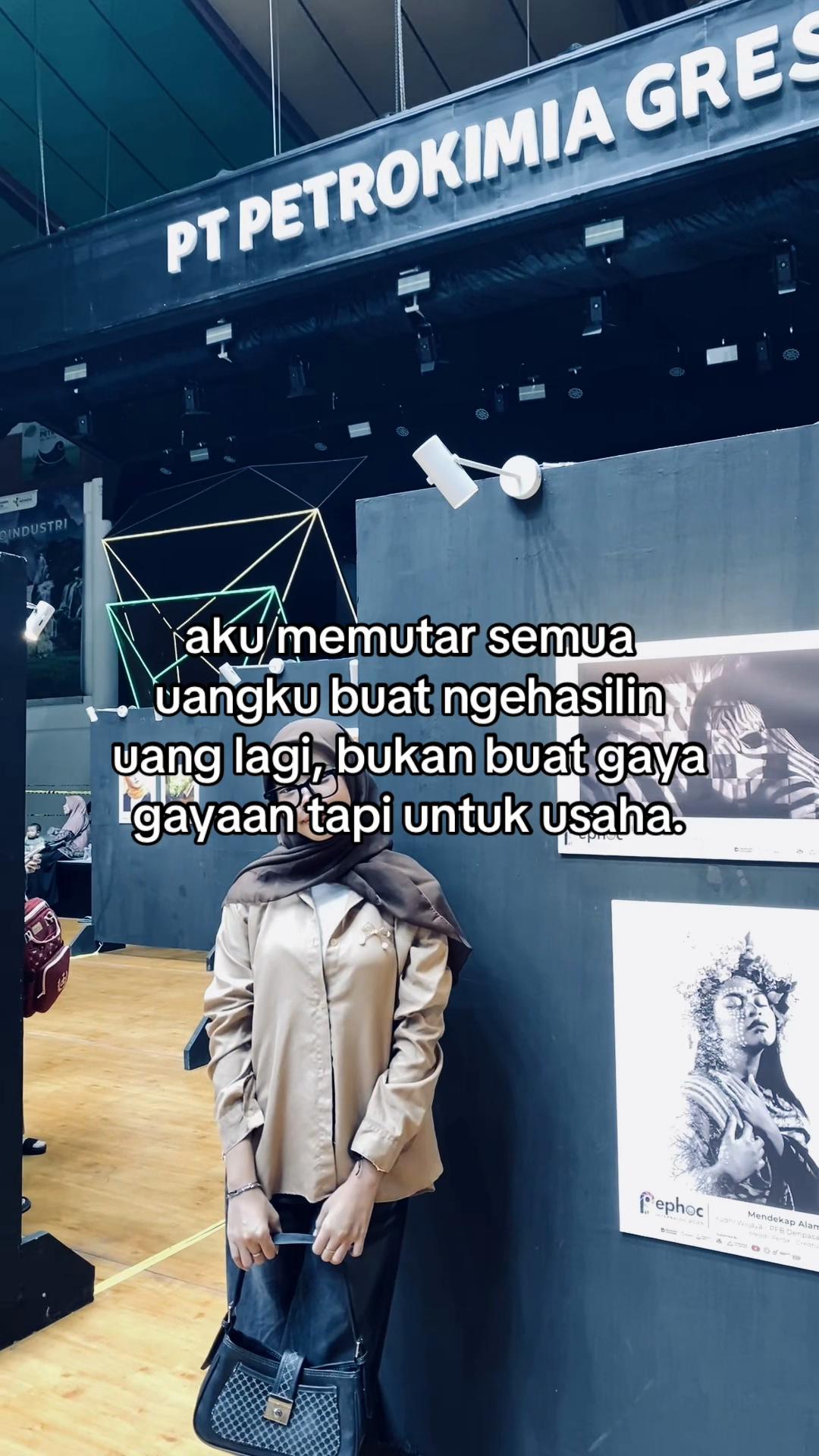 @𝒔𝒐𝒇𝒊𝒂 𝒔𝒕𝒐𝒓𝒆