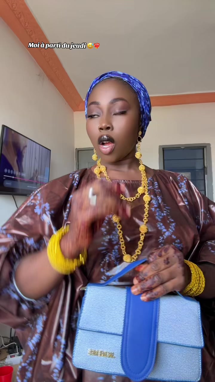 @FANNY Roki Awa 🇨🇮