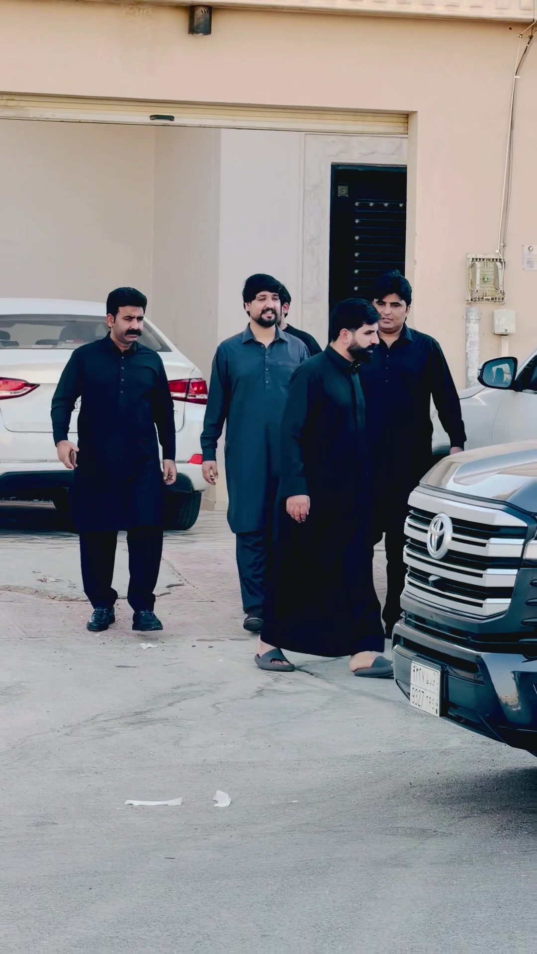 @malikshahid1000004