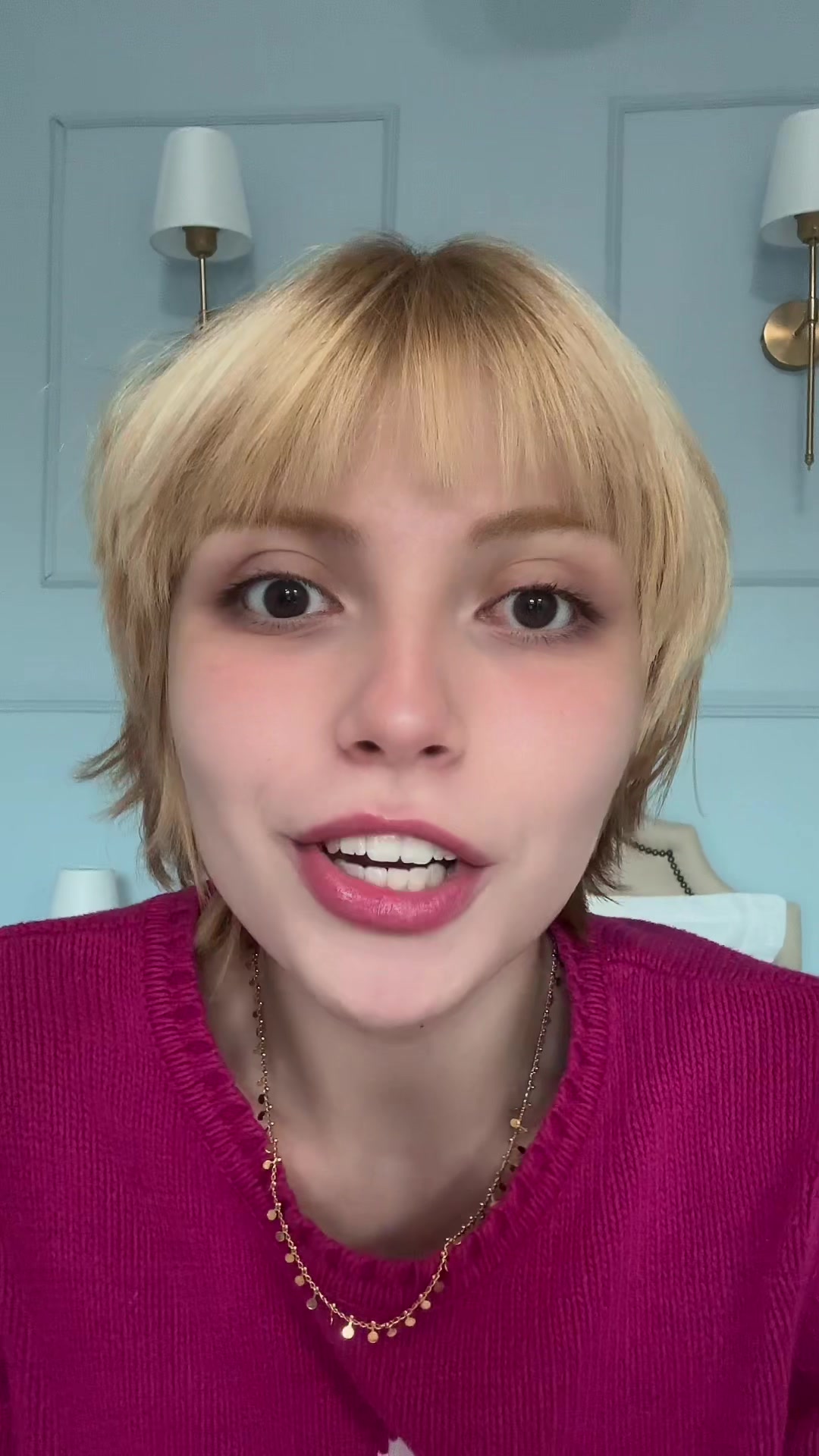 @𝐌