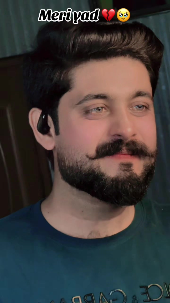 @Oye_Atiii
