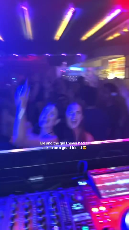 @Enya