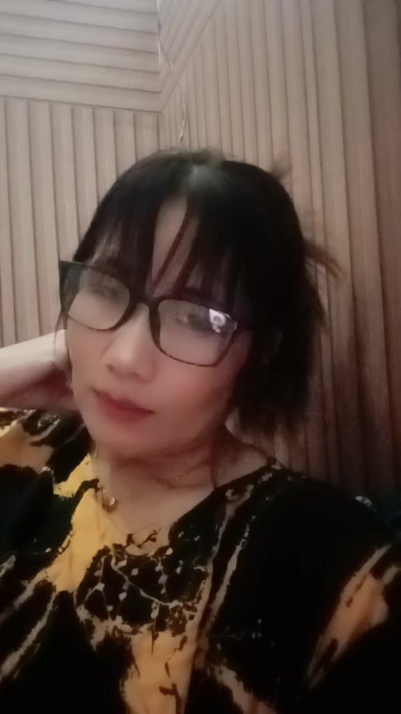 @🇮🇩EMMY ELMIKO🌹