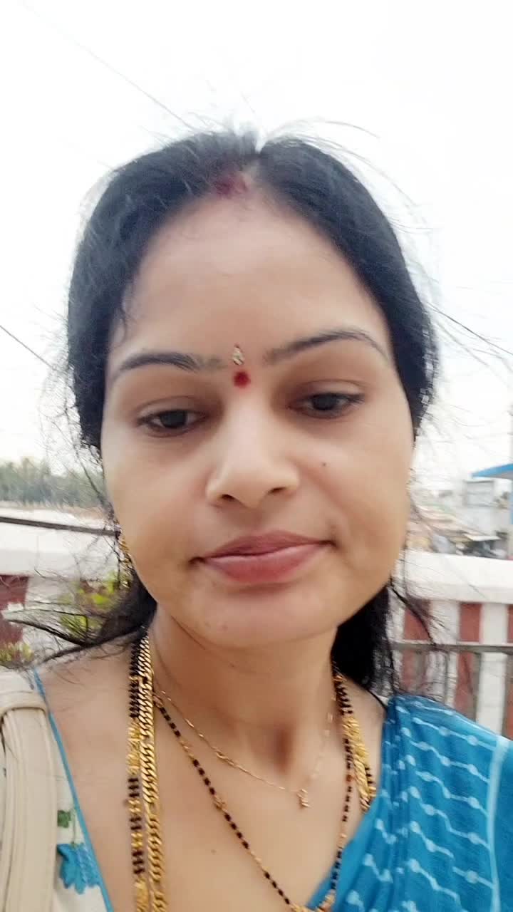 @DUBAI LO RADHA