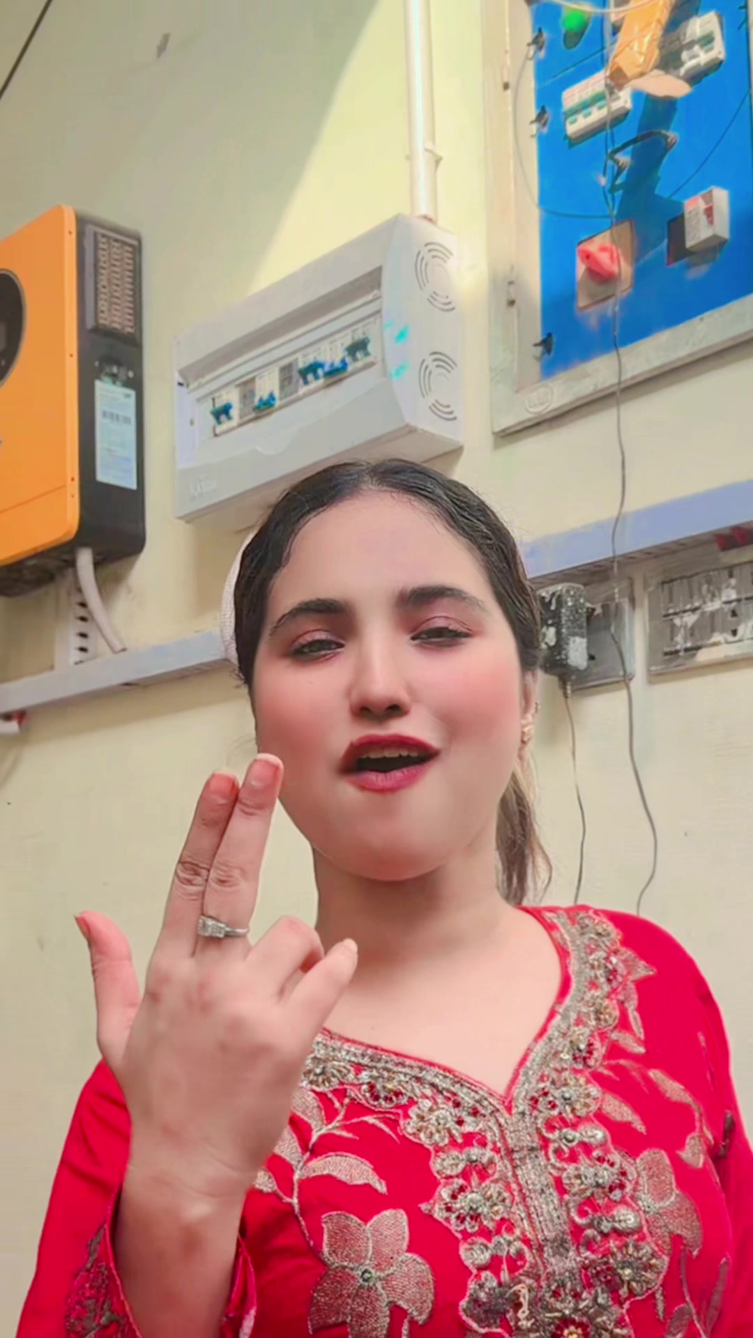 @🦋MeHaK offiCial 🦋