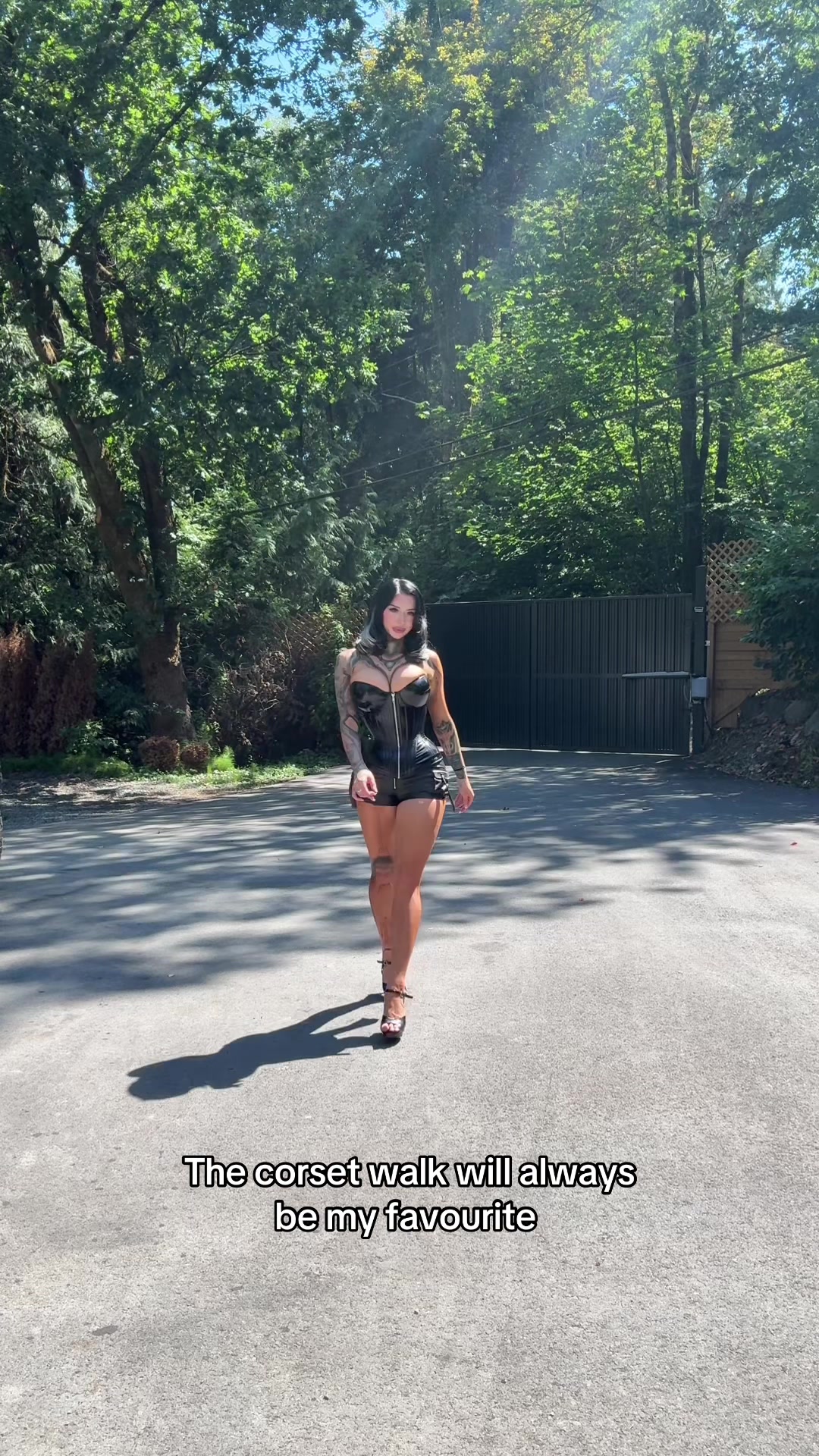 @Pinup pixie