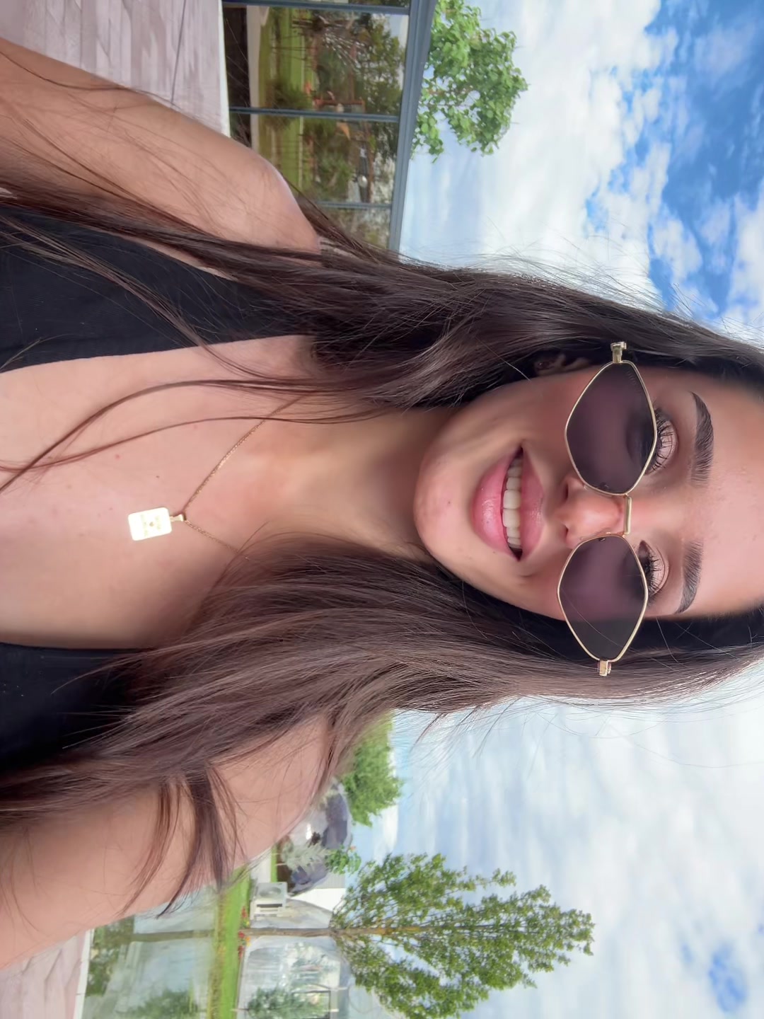@𝐥𝐨𝐧𝐮𝐚