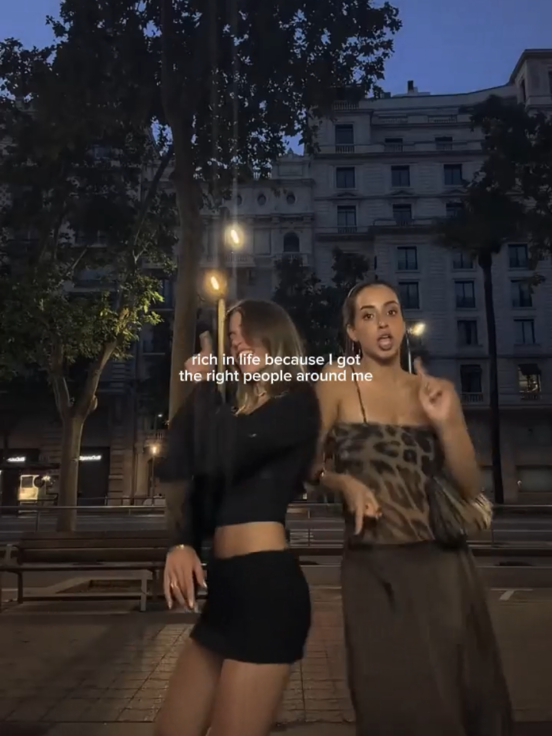 @Template Lulaa