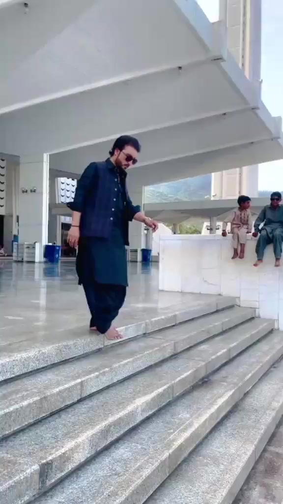 @Muneer0724