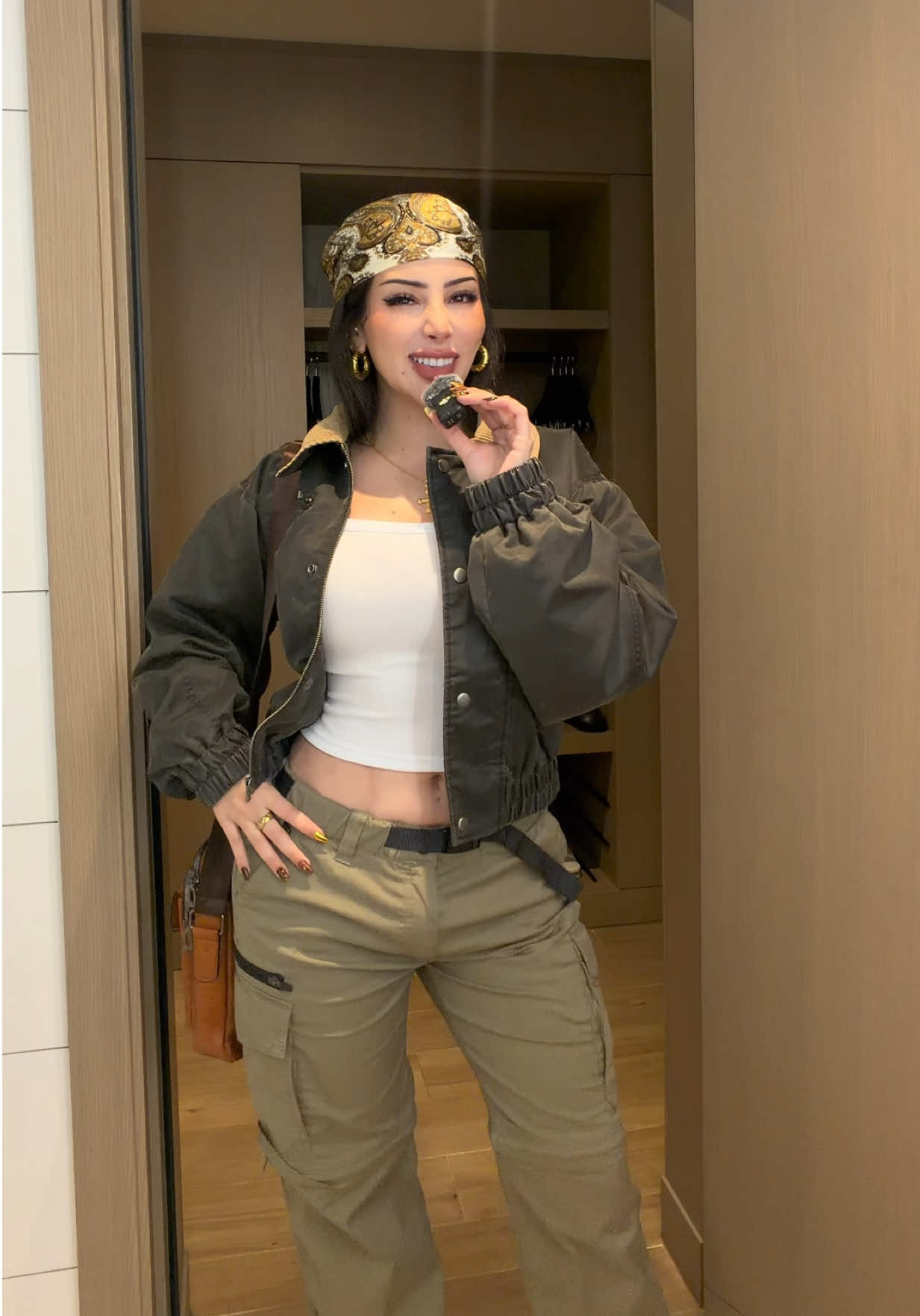 @vaimonroe