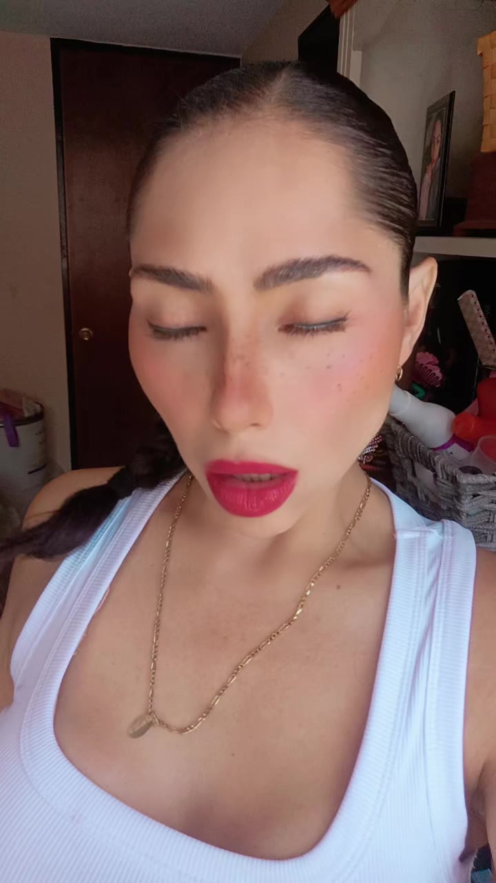 @Esvega