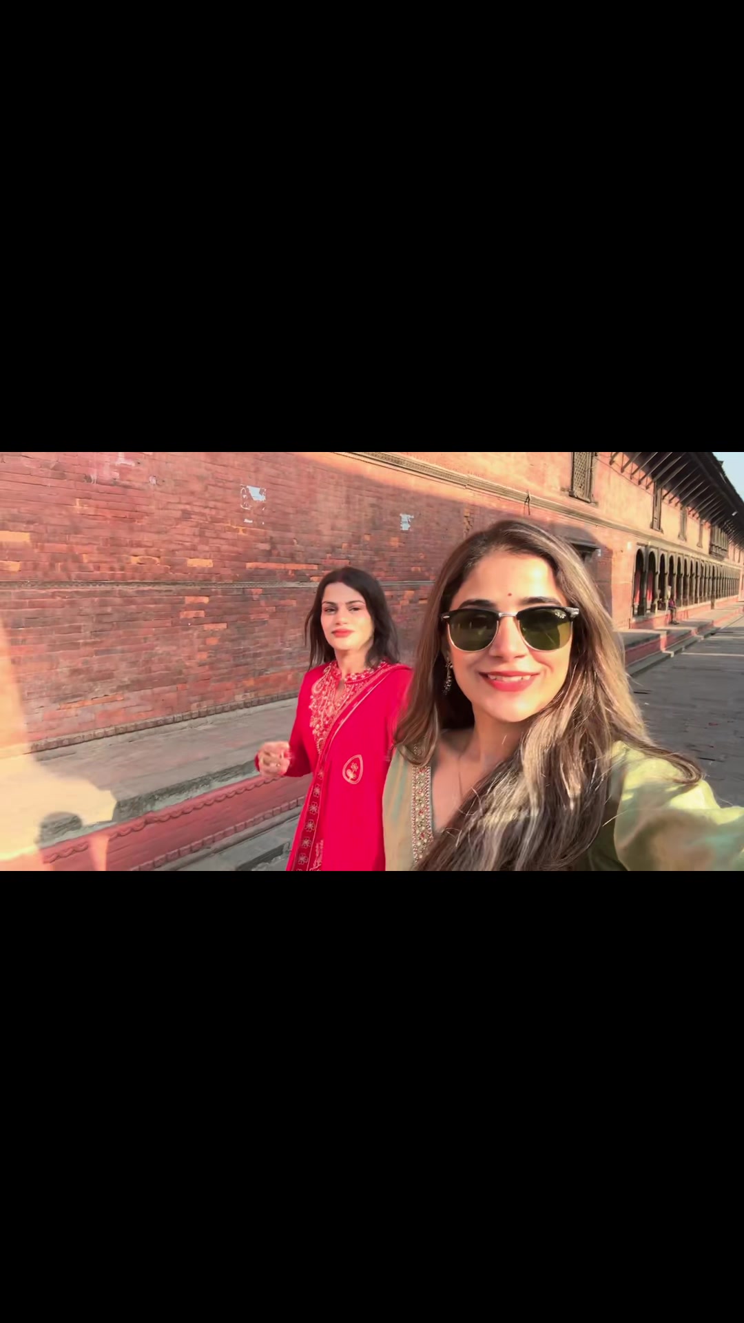 @SIMRAN ADHIKARI🇨🇦🇳🇵