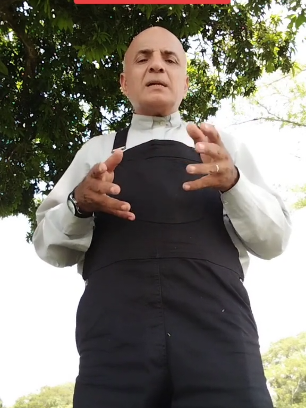 @Hermano David Flores