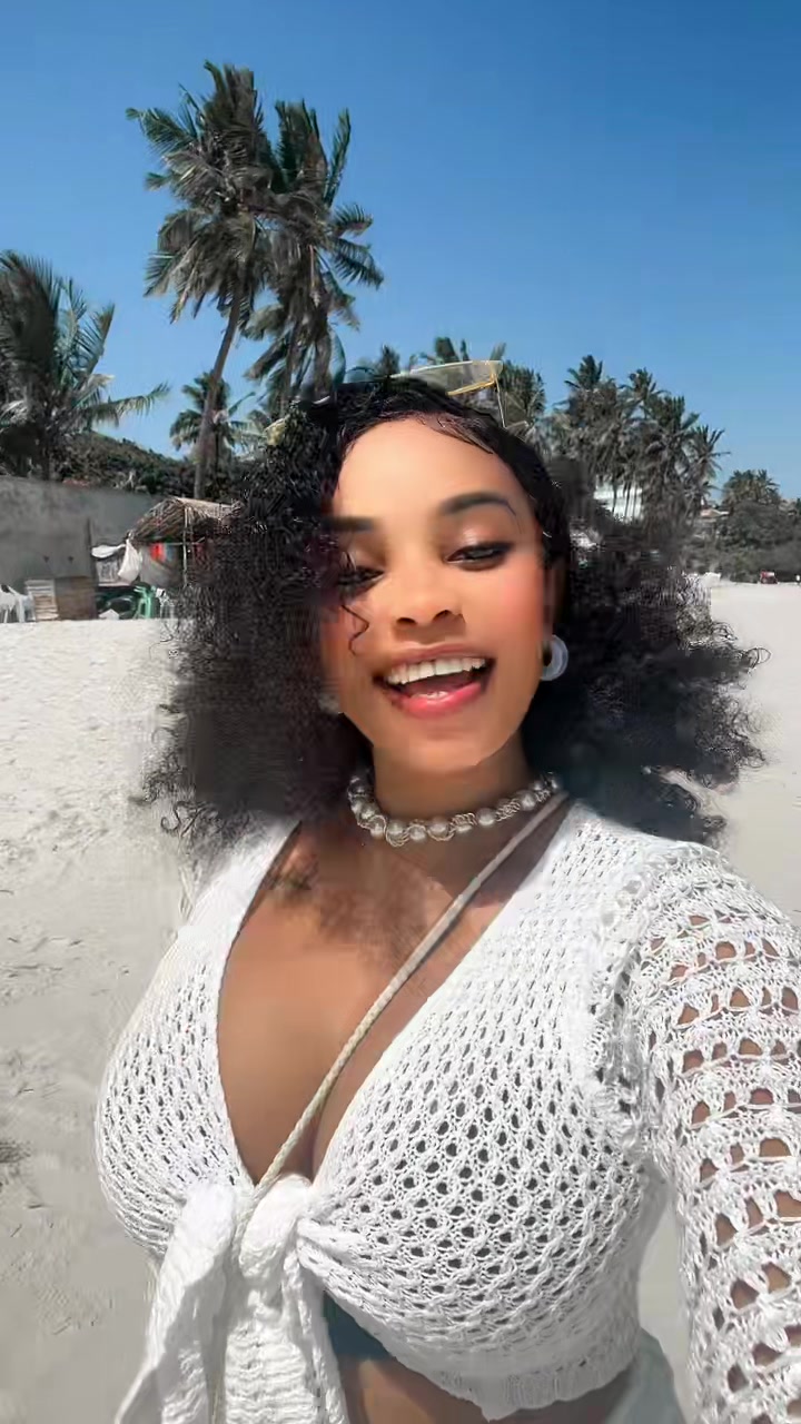 @Linet_k_