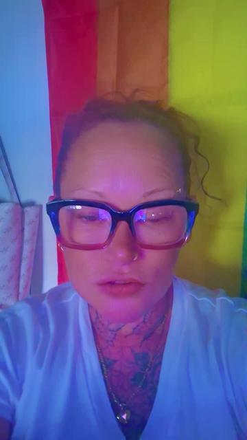 @Lori Cole🌈🔒