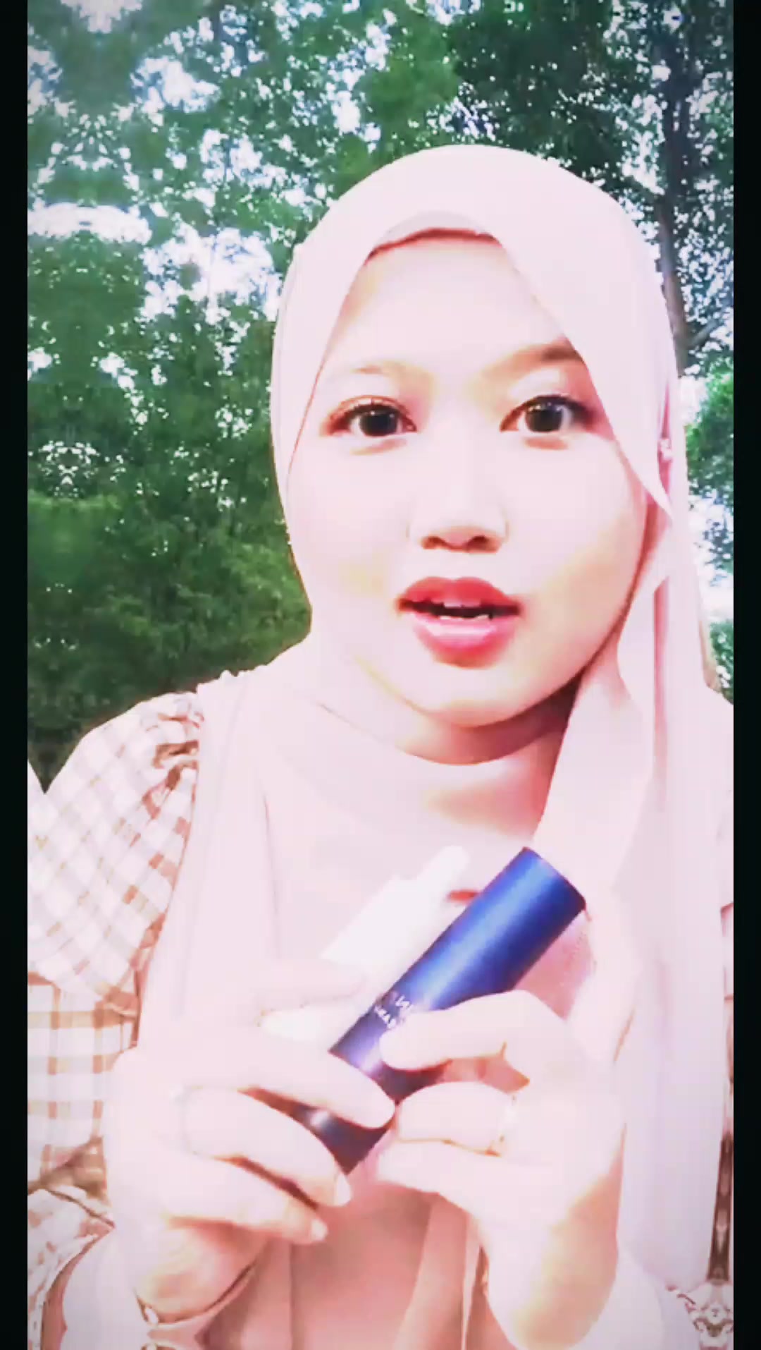 @AINAANIDA