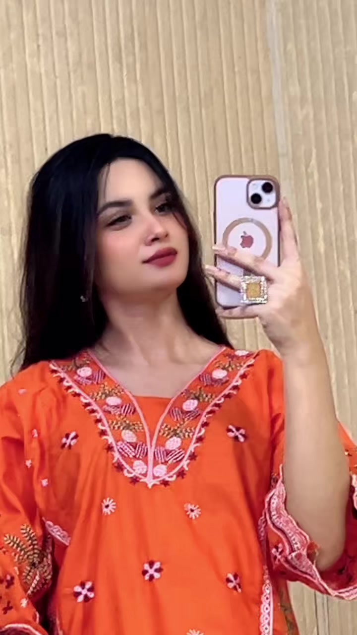 @Emaan🕊️✨