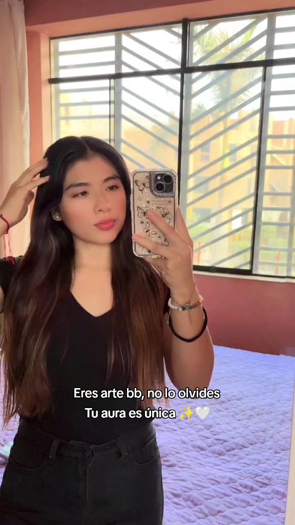 @👑🤍🌸