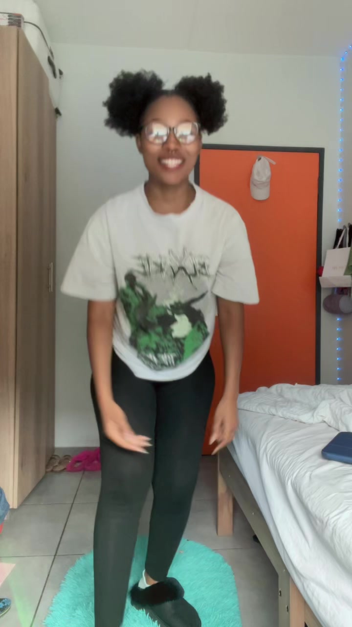 @☁️😊