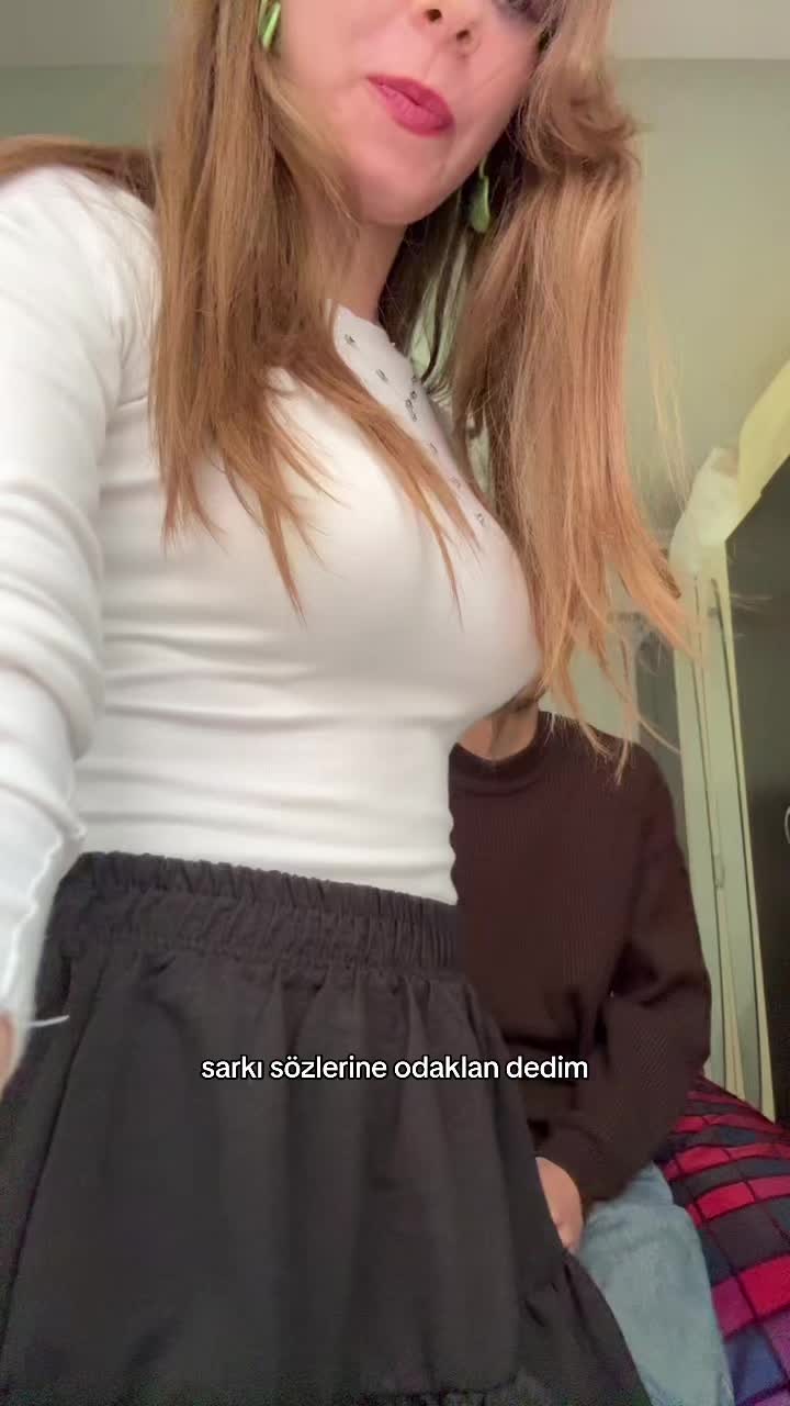 @Ceyy