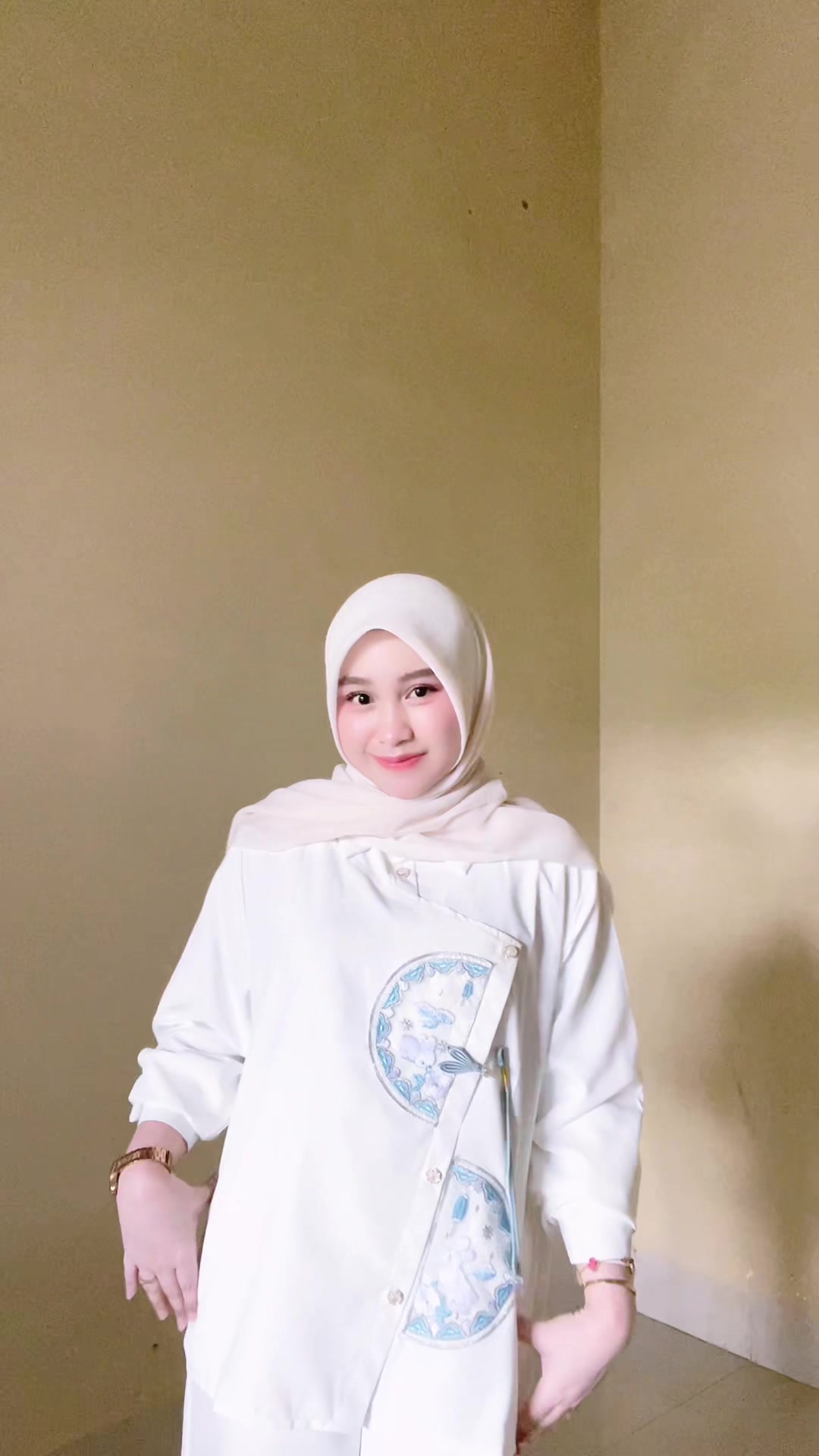 @yaya 𐙚