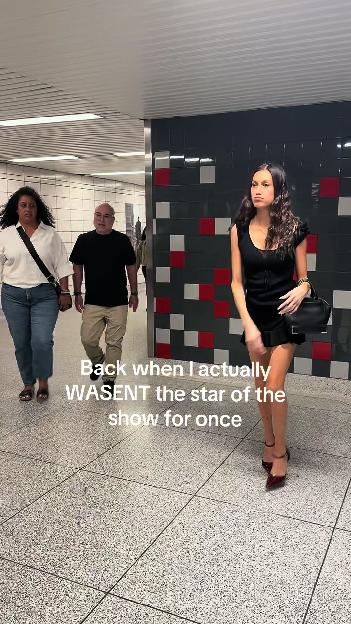 @💋