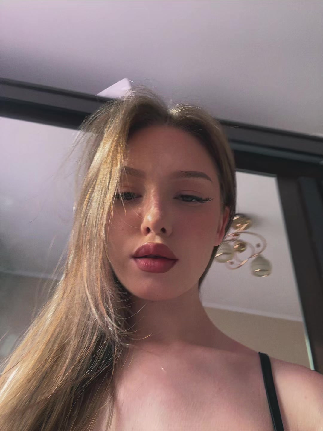 @𝐒.