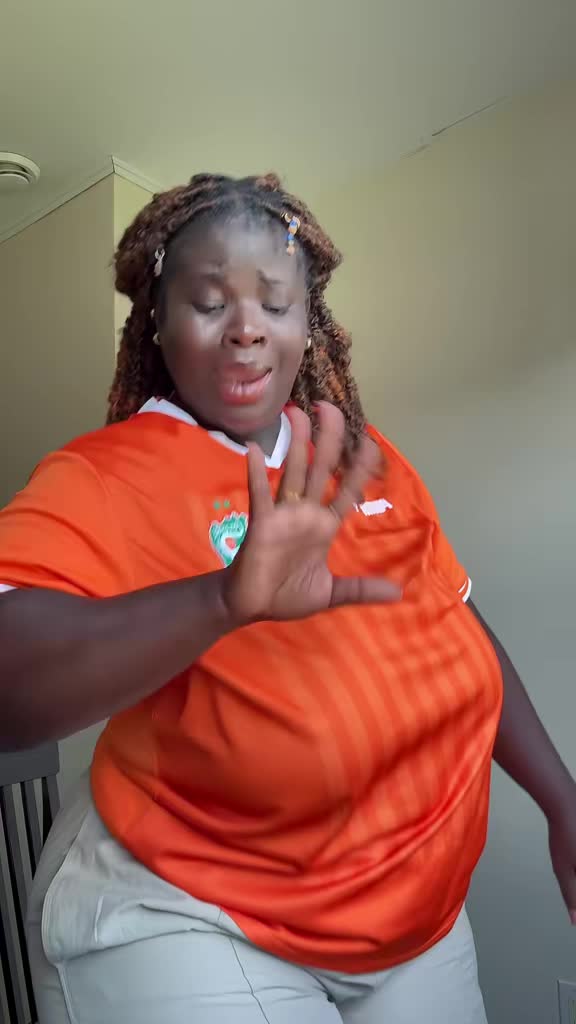 @Charlotte Tano🇨🇮♥️🇬🇭♥️🇨🇦