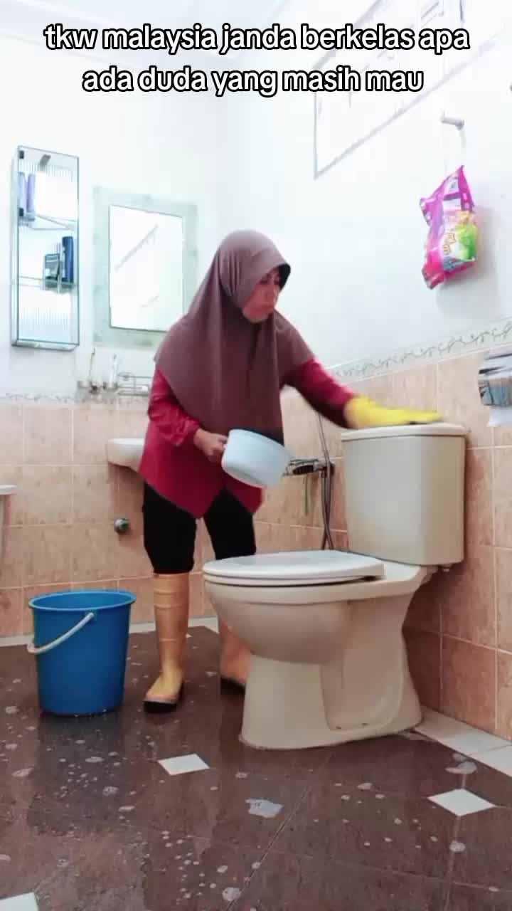 @DEWI_TKW_MALAYSIA