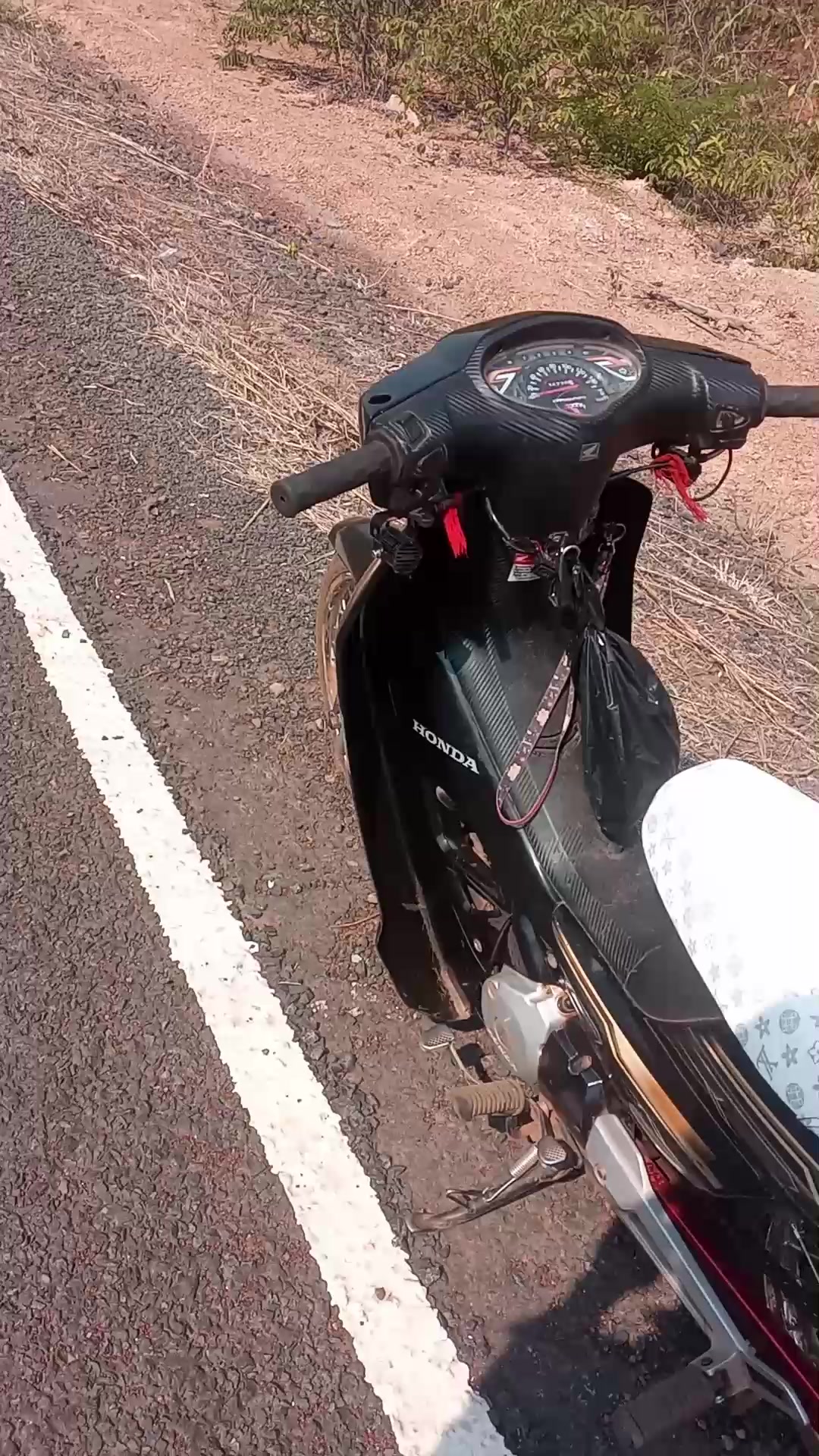 @ភា រុង