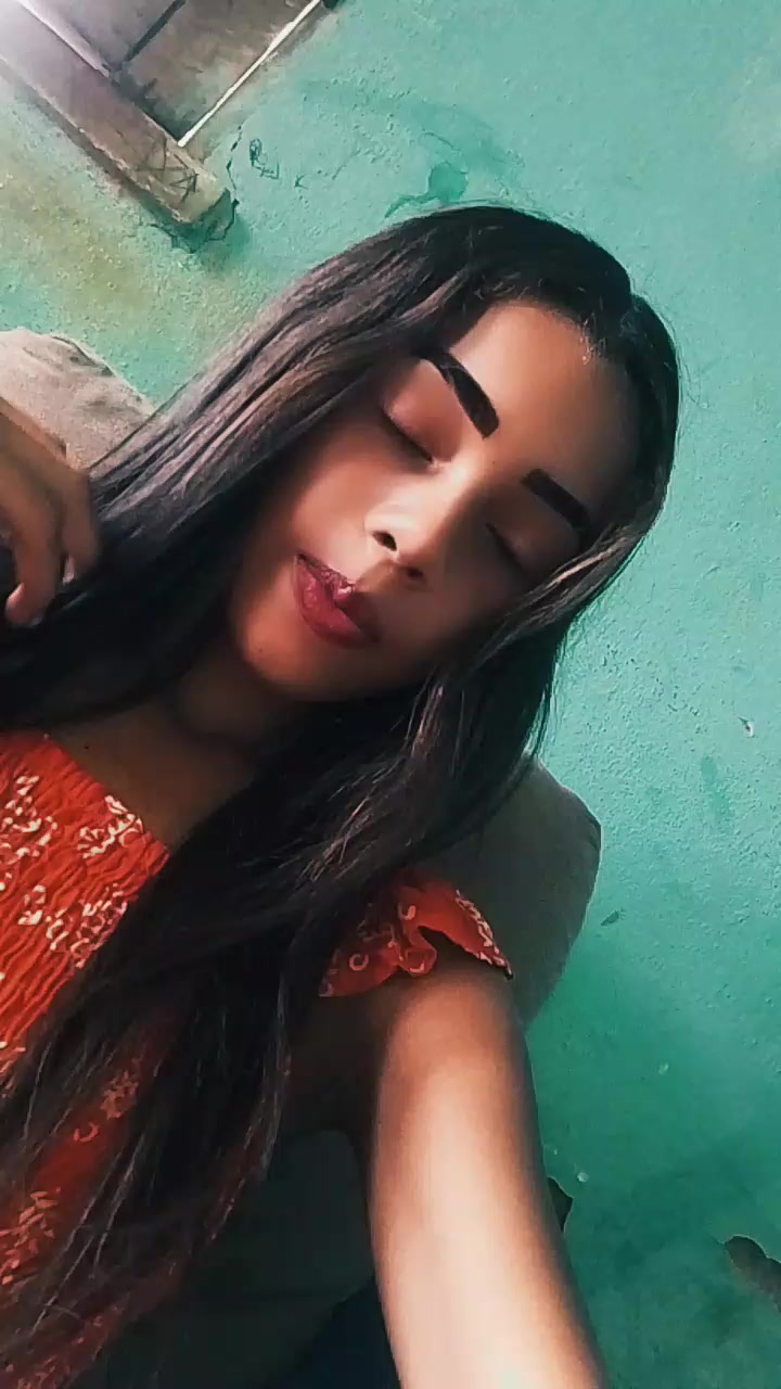 @__moreninha__17